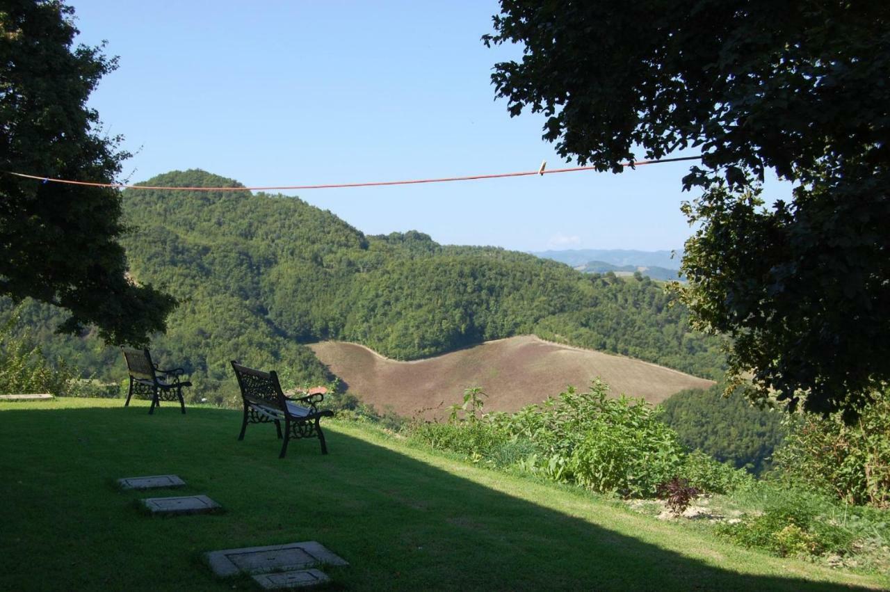 Girfalco Country House Acomodação com café da manhã Urbino Exterior foto